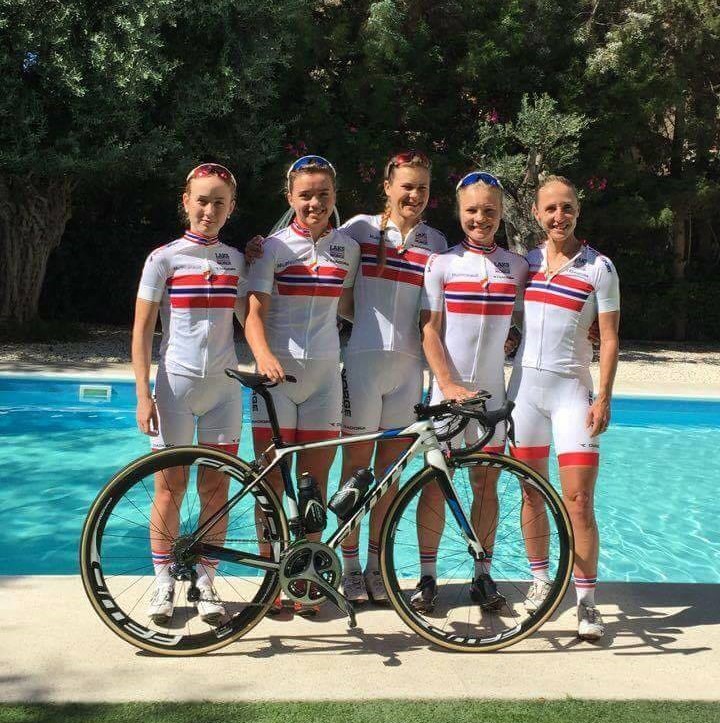 The Norwegian national team training in Cyprus ahead of the World Championships. From left: Ingvild, Susanne, Kathrine, Emilie & Cecilie